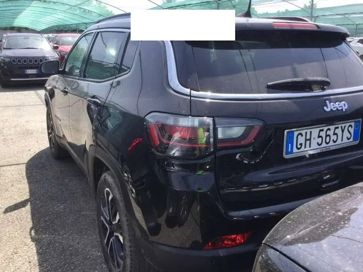 Usata Jeep Compass Limited 131 CV (96 kW) 2022 Nero SUV