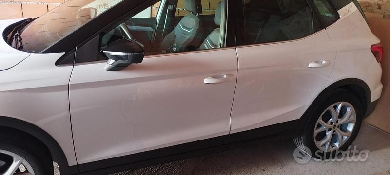 Usata Seat Arona FR 95 CV (69 kW) 2023 Bianco SUV