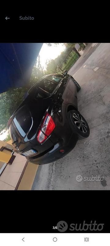 Usata Nissan Qashqai 115 CV (84 kW) 2012 Nero SUV