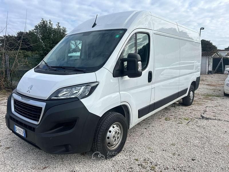 Usata Peugeot Boxer Premium 140 CV (102 kW) 2023 Bianco Furgone