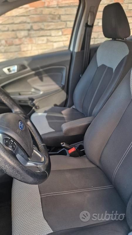 Begagnad Ford Ecosport 90 HK (66 kW) 2017 Vit SUV