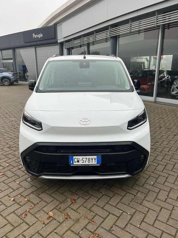 Usata Toyota Proace City City 131 CV (96 kW) 2024 Bianco Monovolume