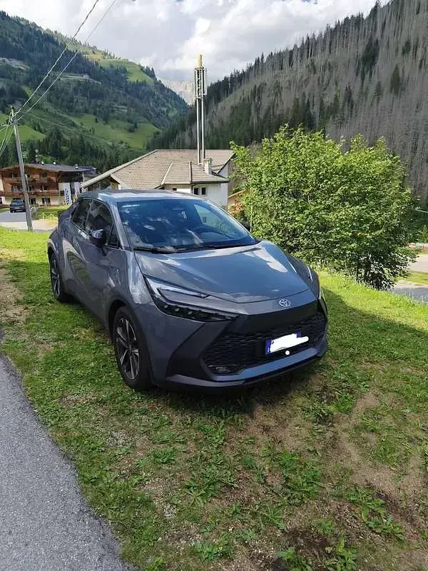 Usata Toyota C-HR Trend 98 CV (72 kW) 2025 SUV