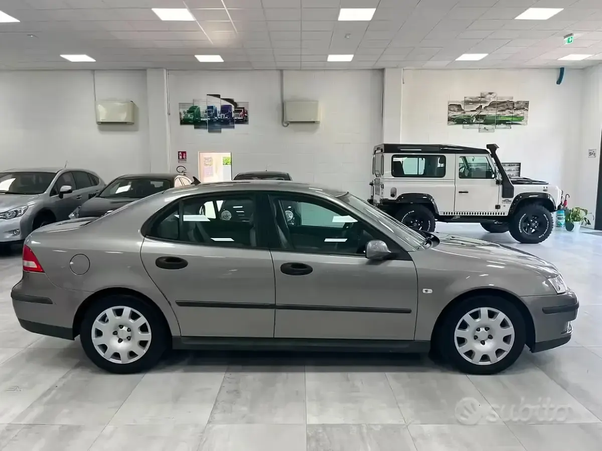 Usata Saab 9-3 122 CV (89 kW) 2006 Grigio Berlina