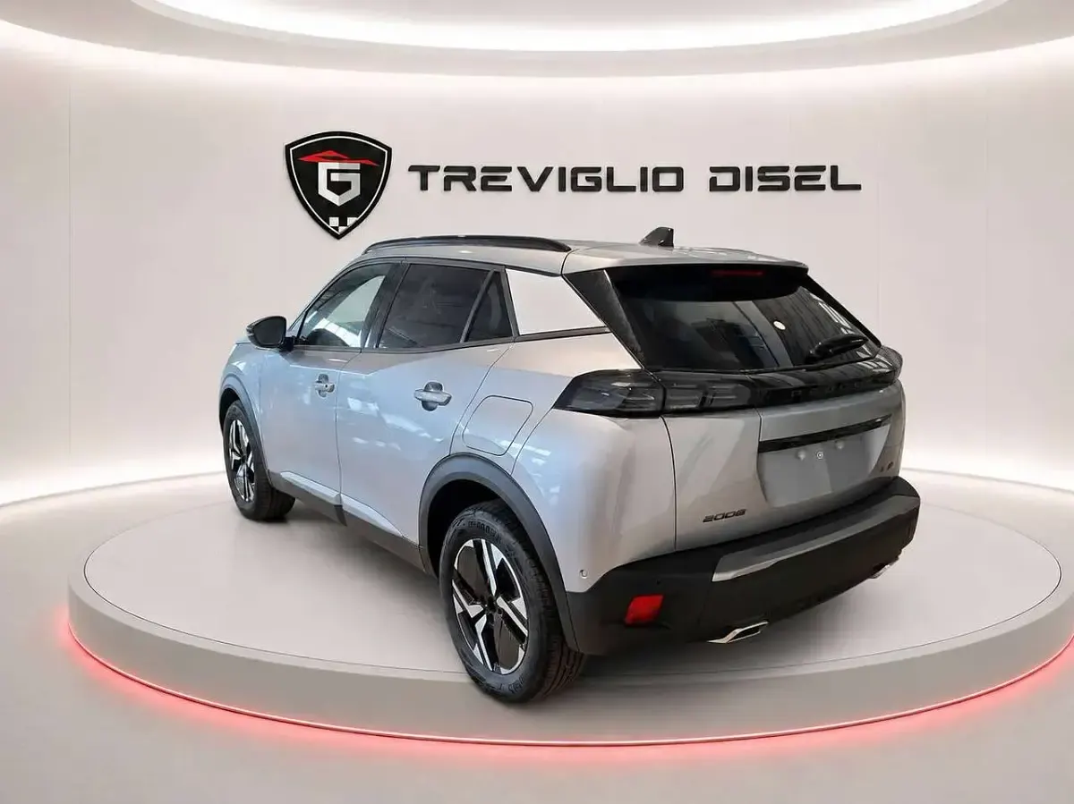 Nuova Peugeot 2008 Allure 136 CV (100 kW) 2025 Grigio artense SUV