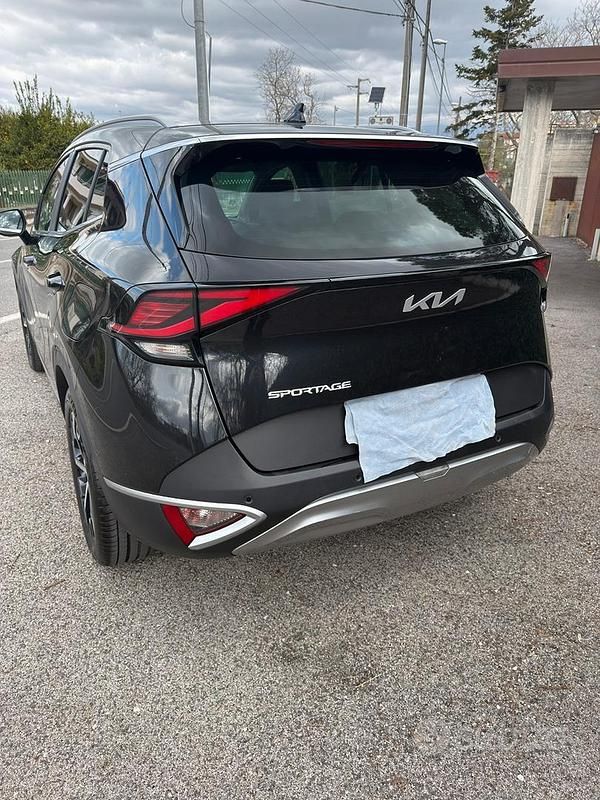 Usata Kia Sportage 2022 Nero SUV