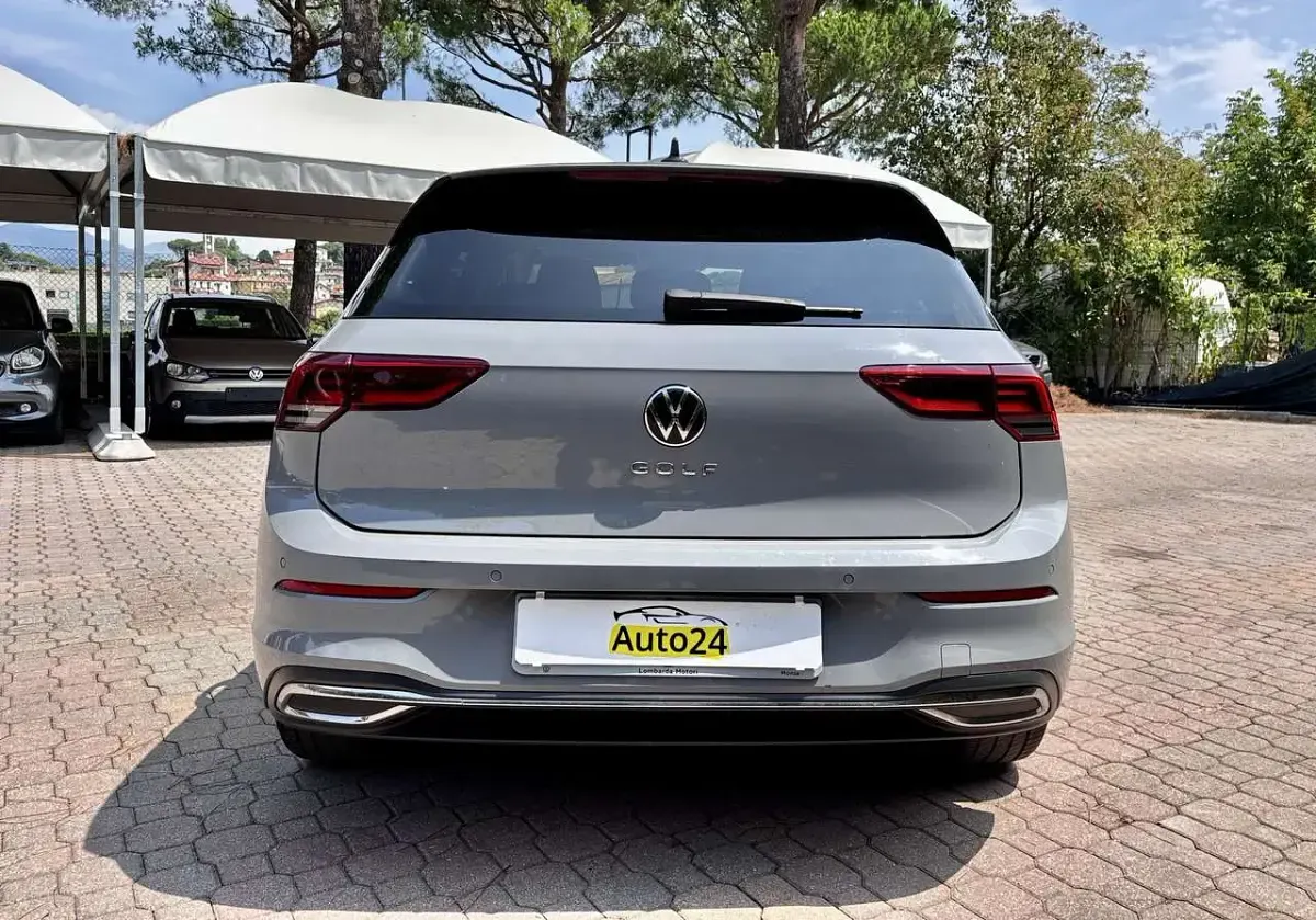 Usata VW Golf VIII Style 150 CV (110 kW) 2022 Grigio Berlina