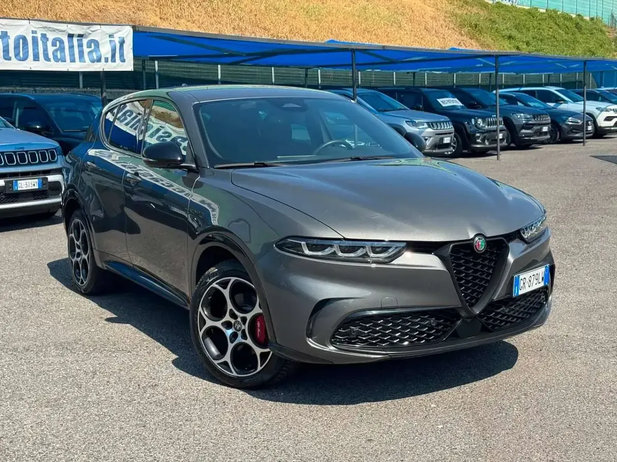 Usata Alfa Romeo Tonale Veloce 179 CV (131 kW) 2023 Grigio SUV