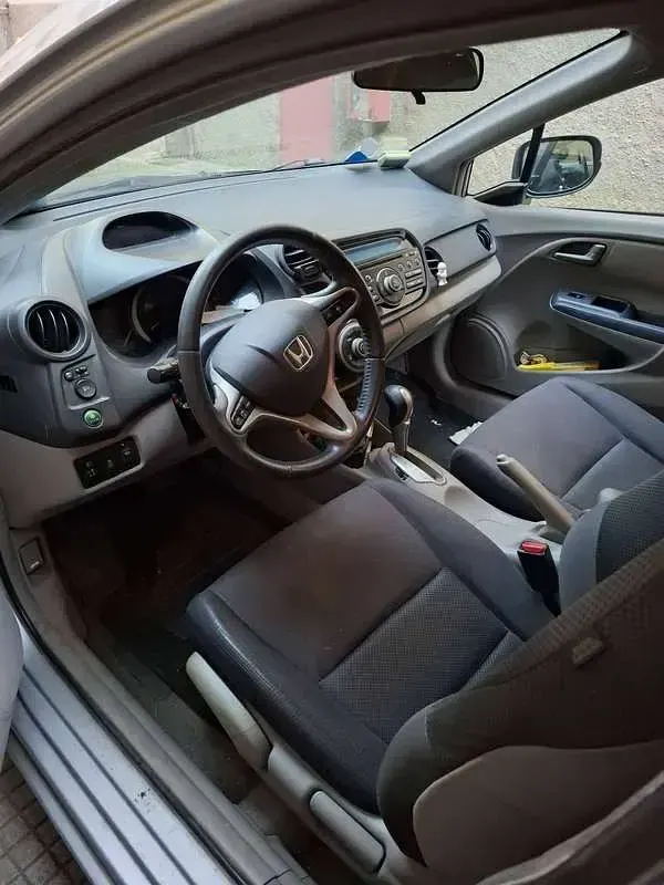 Usata Honda Insight Elegance 88 CV (64 kW) 2009 Argento Utilitaria