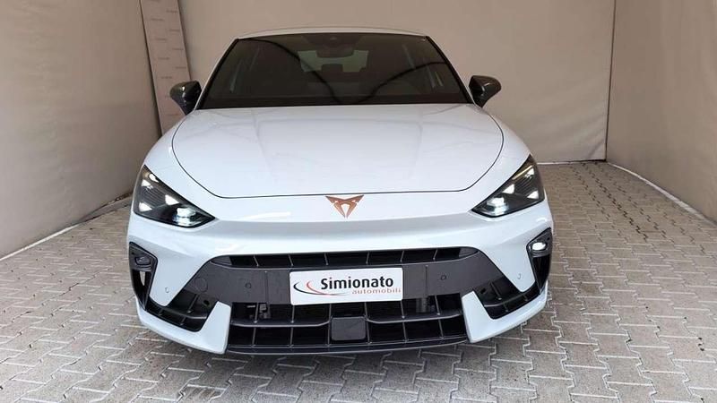 Usata Cupra Leon 150 CV (110 kW) 2025 Bianco Berlina