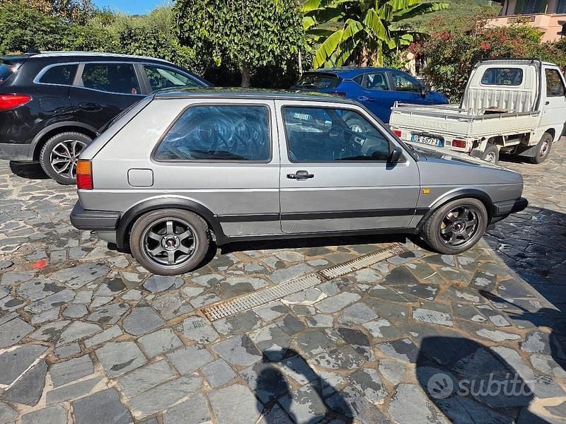 Usata VW Golf II 73 CV (53 kW) 1990 Utilitaria
