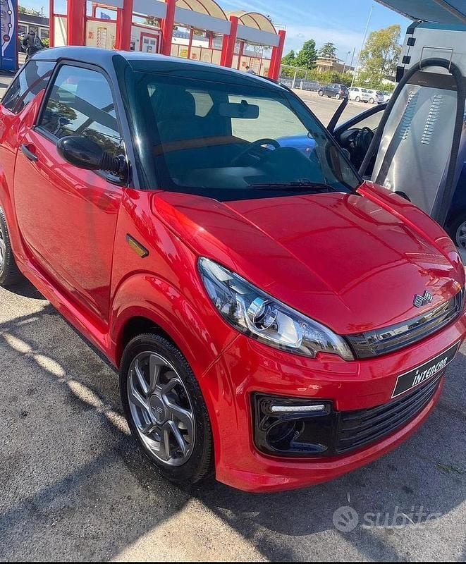 Usata Ligier JS50 2018 Rosso Utilitaria