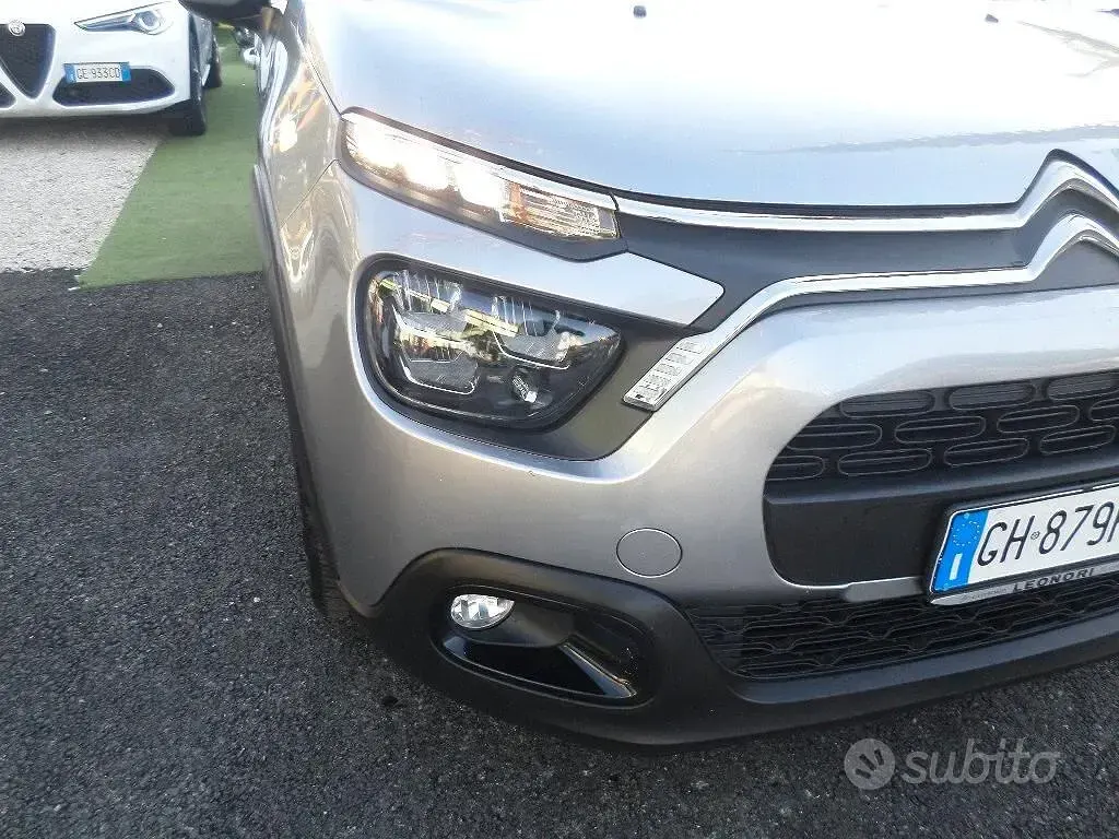 Usata Citroën C3 Shine 102 CV (75 kW) 2021 Grigio Utilitaria