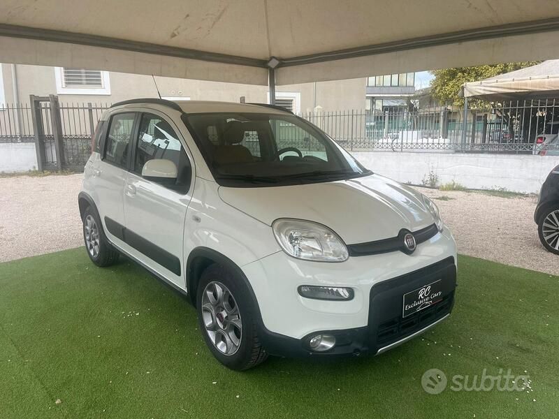 Usata Fiat Panda Easy 69 CV (50 kW) 2019 Bianco Utilitaria