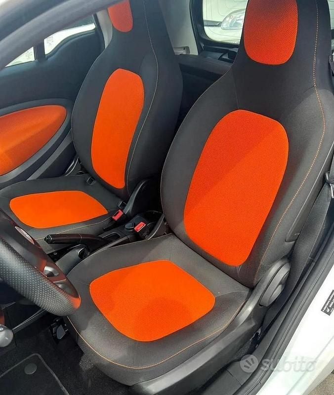 Usata Smart ForTwo Coupé Passion 71 CV (52 kW) 2014 Utilitaria