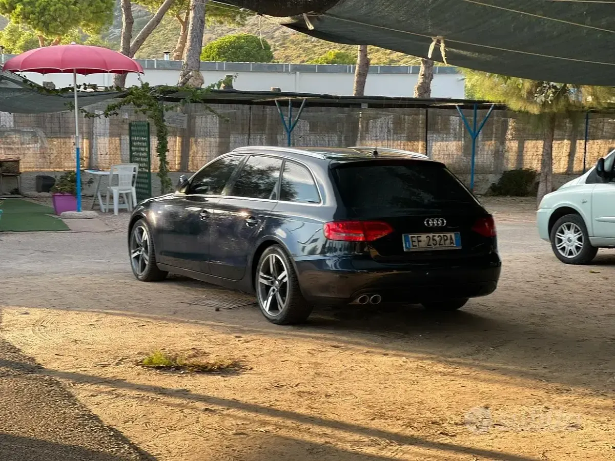 Usata Audi A4 S-Line 177 CV (130 kW) 2011 Blu Station wagon