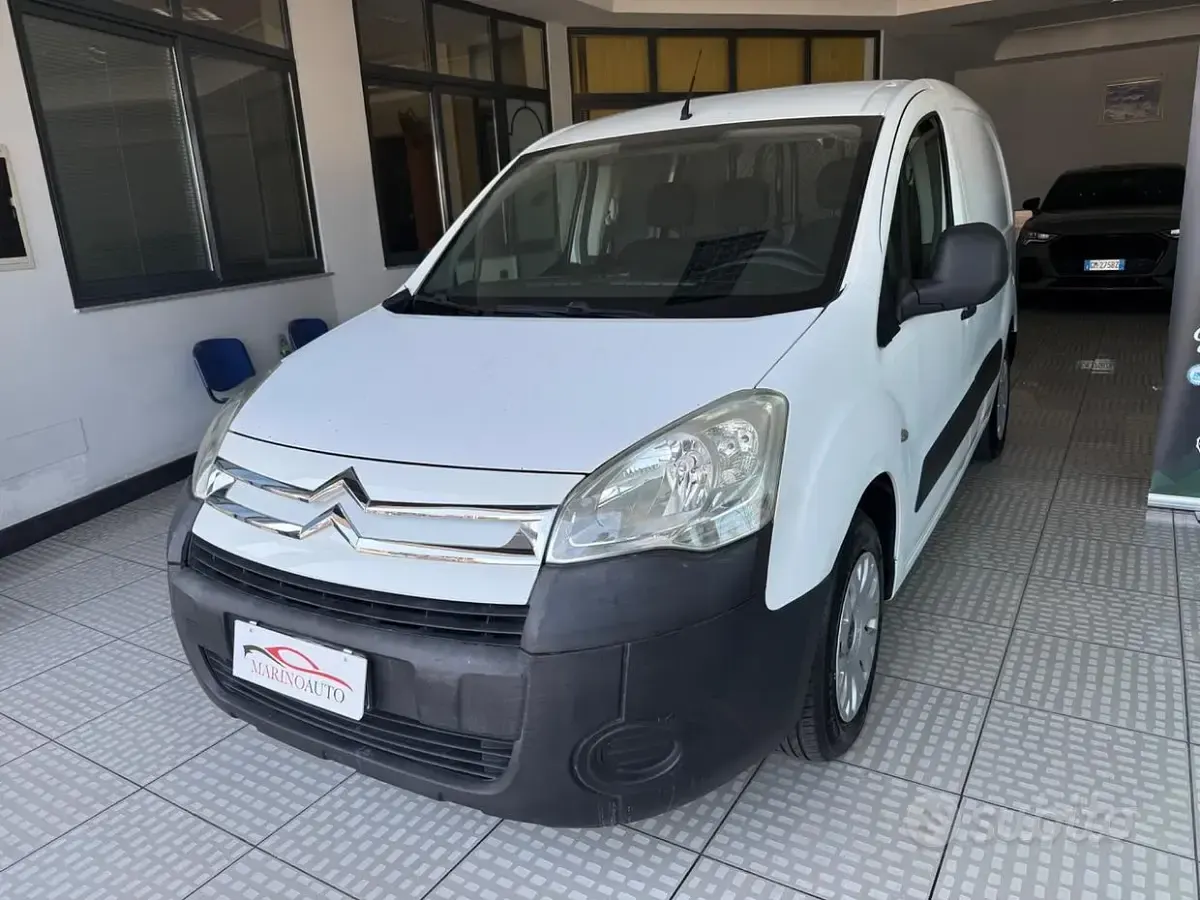 Usata Citroën Berlingo Business Class 90 CV (66 kW) 2010 Bianco Monovolume