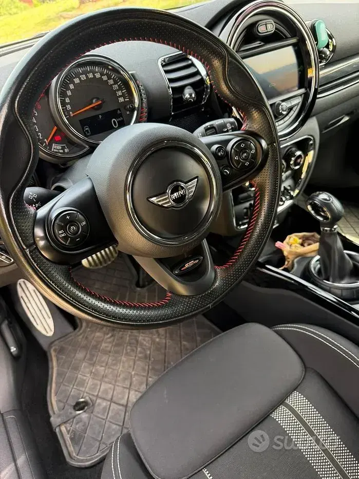 Usata Mini Clubman 150 CV (110 kW) 2018 Nero Station wagon