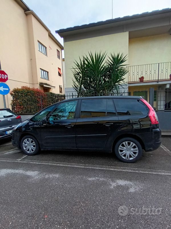 Nero Usata 2010 Citroën C4 Tre volumi | 3500 € - Immagine 1/4