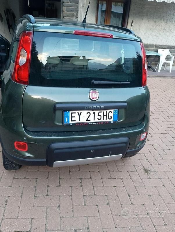 Usata Fiat Panda 4x4 85 CV (62 kW) 2015 Verde Utilitaria