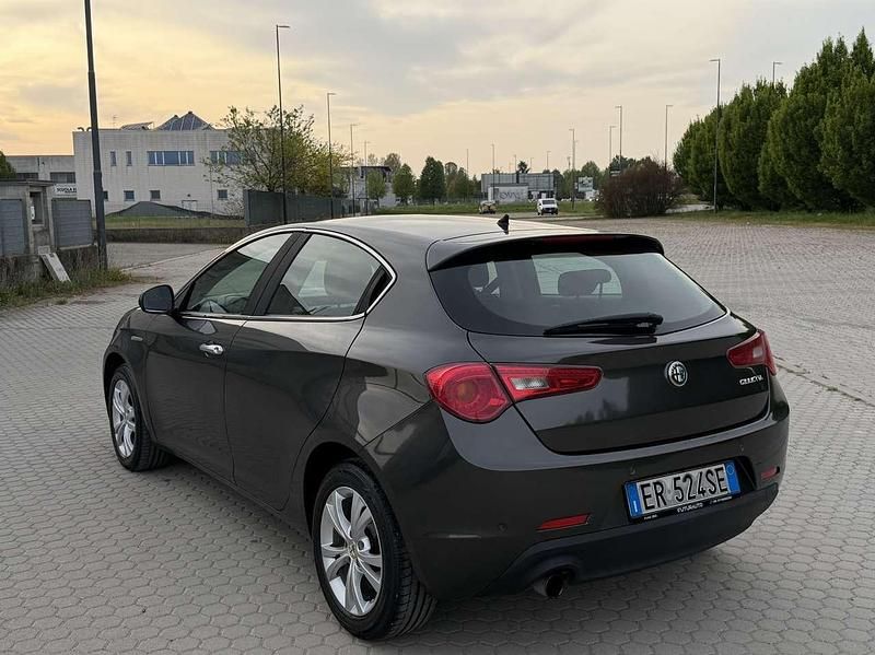 Usata Alfa Romeo Giulietta Distinctive 105 CV (77 kW) 2013 Other Utilitaria