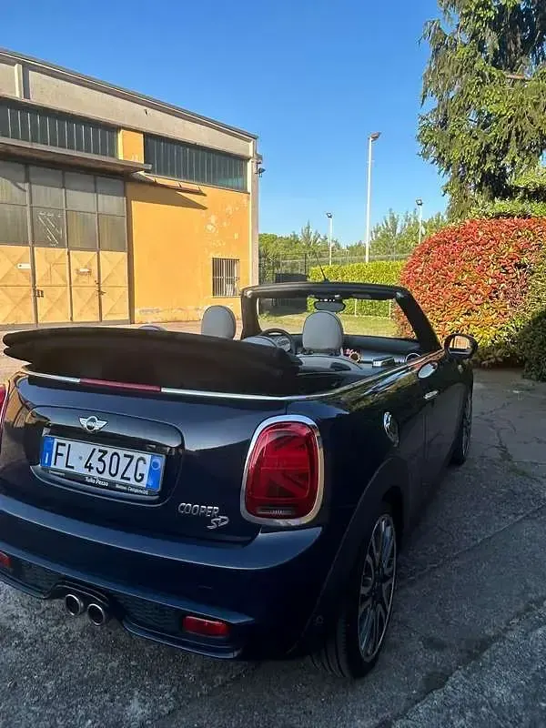 Usata Mini Cooper SD Cabriolet Hype 170 CV (125 kW) 2019 Cabrio