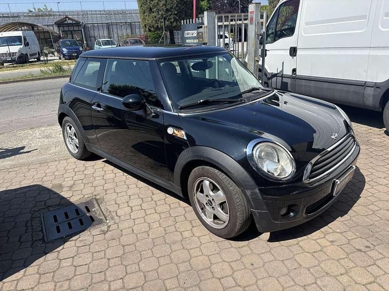 Usata Mini Cooper 75 CV (55 kW) 2010 Other Utilitaria
