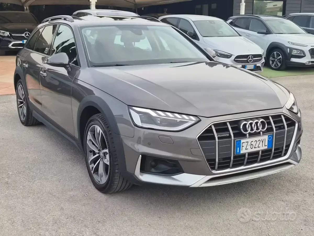 Usata Audi A4 Business 190 CV (139 kW) 2020 Grigio Station wagon