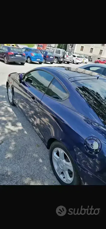 Usata Hyundai Coupé 105 CV (77 kW) 2002 Blu Coupé
