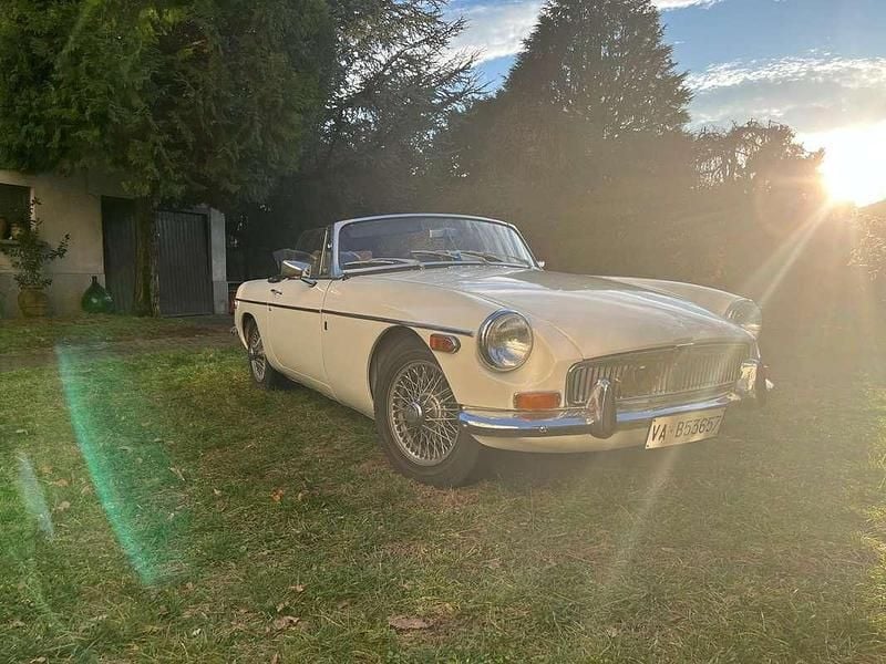 Usata MG B 95 CV (69 kW) 1971 Bianco Cabrio