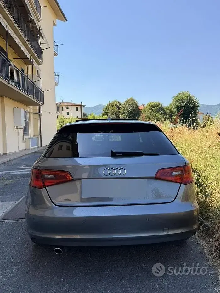 Usata Audi A3 Comfort 110 CV (80 kW) 2015 Grigio Berlina