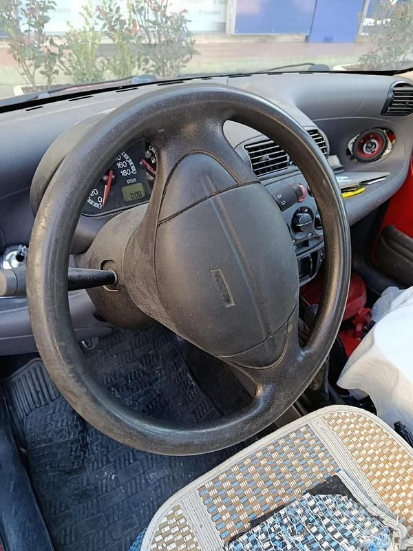 Usata Fiat 600 54 CV (39 kW) 2002 Rosso Utilitaria