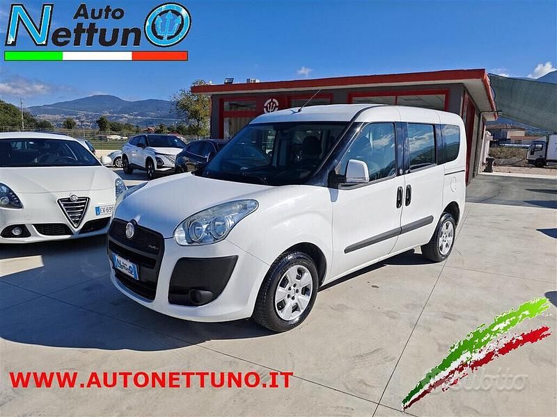 Usata Fiat Doblò Dynamic 105 CV (77 kW) 2012 Bianco Monovolume