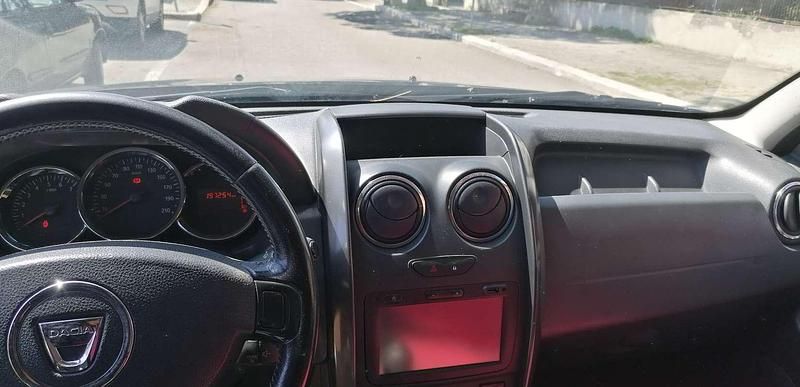 Usata Dacia Duster Lauréate 109 CV (80 kW) 2016 SUV