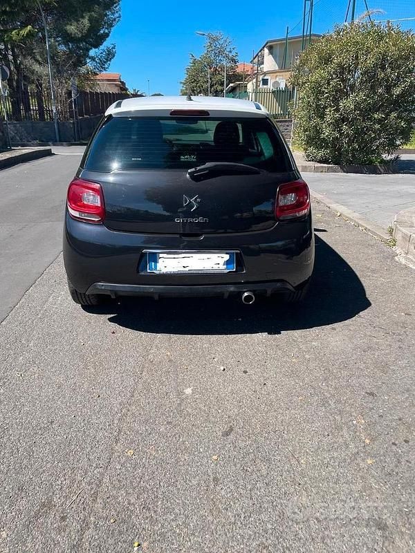 Usata Citroën DS3 92 CV (67 kW) 2011 Nero Utilitaria