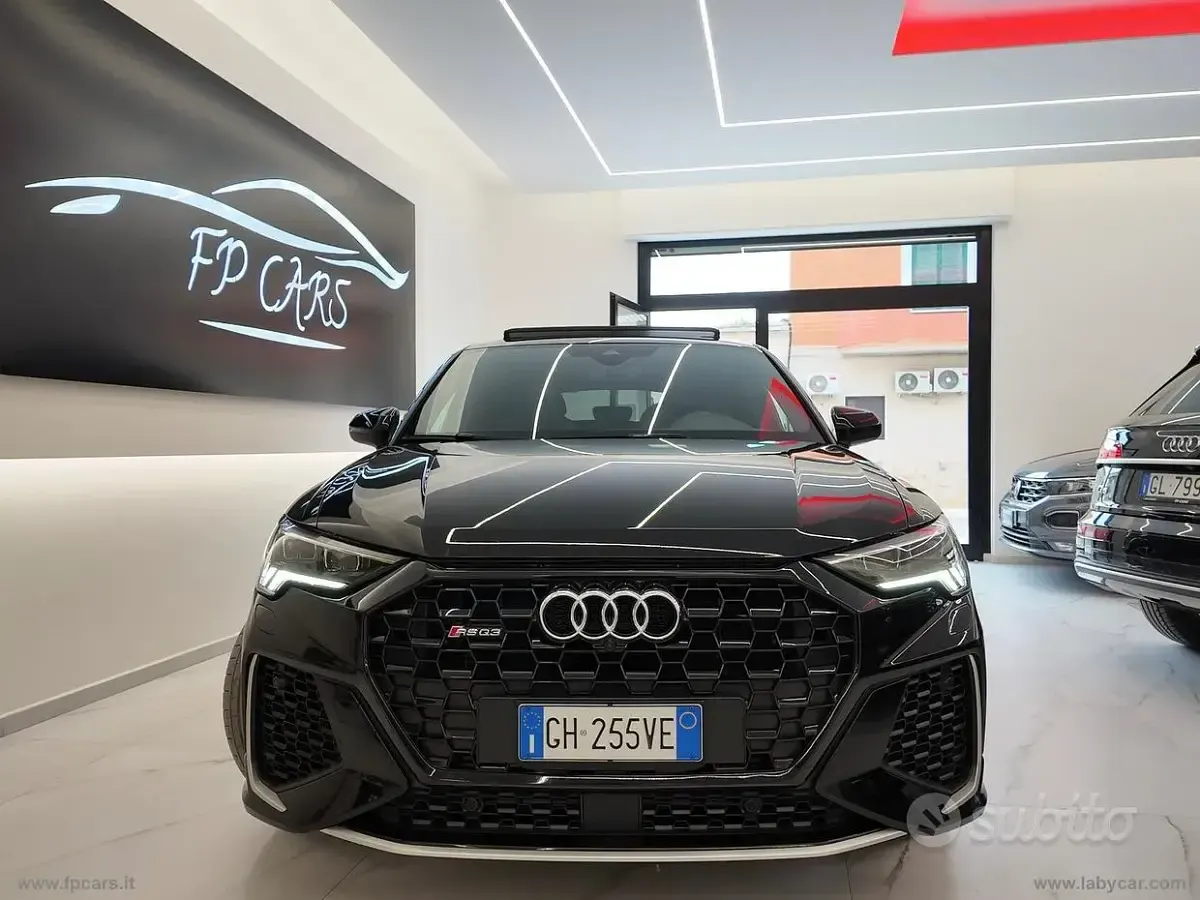 Usata Audi Q3 Premium 400 CV (294 kW) 2021 Nero SUV