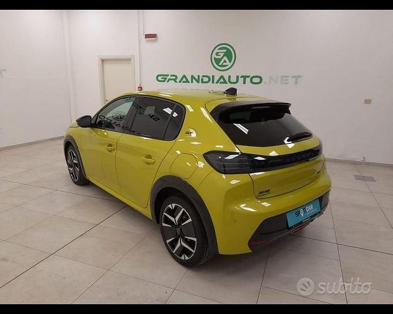 Usata Peugeot 208 GT 101 CV (74 kW) 2024 Other Utilitaria