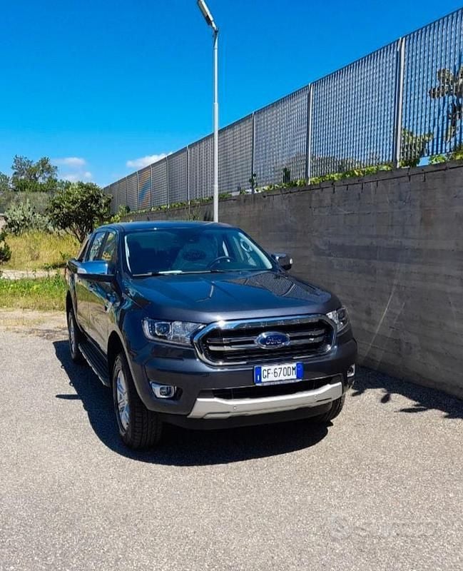 Usata Ford Ranger 170 CV (125 kW) 2021 Grigio Pick-up
