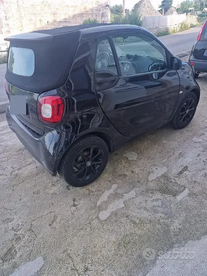 Usata Smart ForTwo Cabrio Passion 71 CV (52 kW) 2016 Nero Cabrio