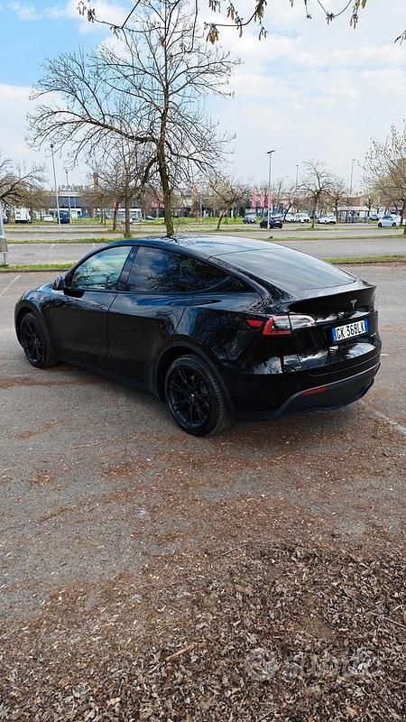 Gebraucht Tesla Model Y Long Range AWD 378 kW (514 PS) 2022 Schwarz SUV