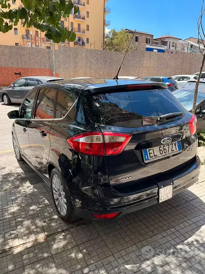 Usata Ford C-MAX 116 CV (85 kW) 2012 Nero Monovolume
