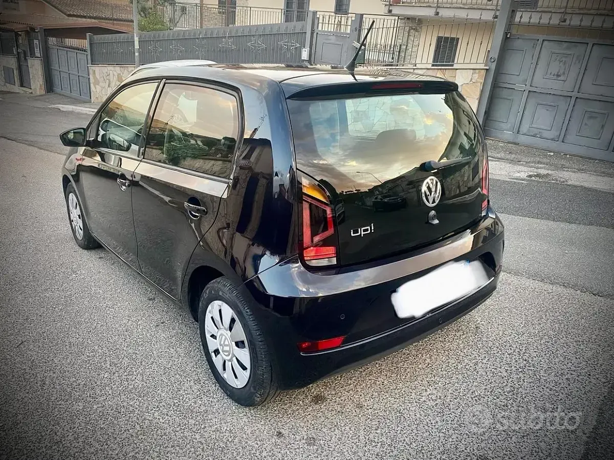 Usata VW up! 75 CV (55 kW) 2018 Nero Utilitaria