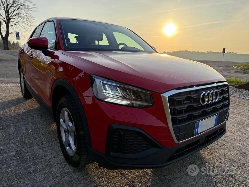 Usata Audi Q2 Advanced 190 CV (139 kW) 2024 Rosso SUV