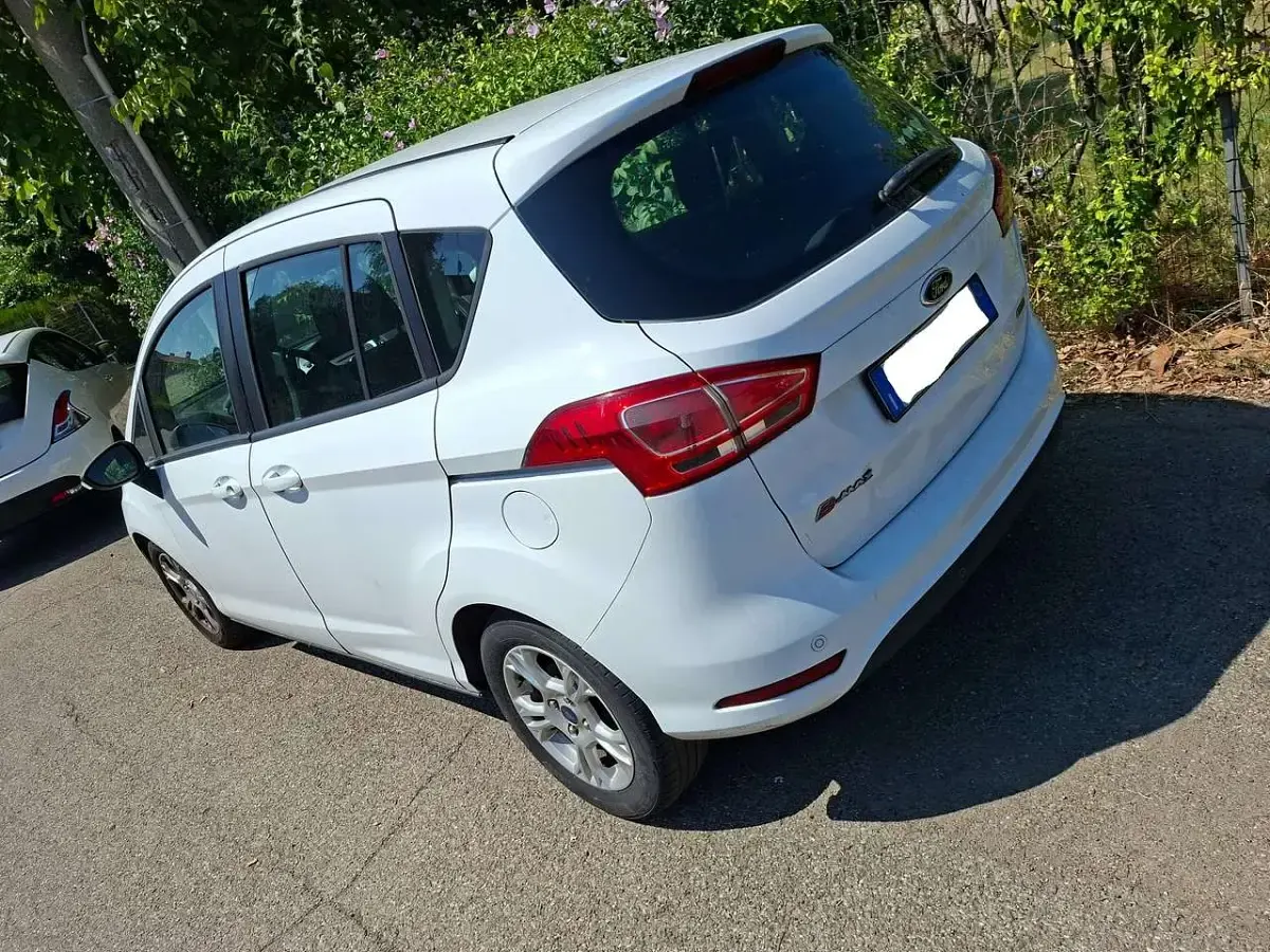 Usata Ford B-MAX Titanium 101 CV (74 kW) 2012 Bianco Monovolume