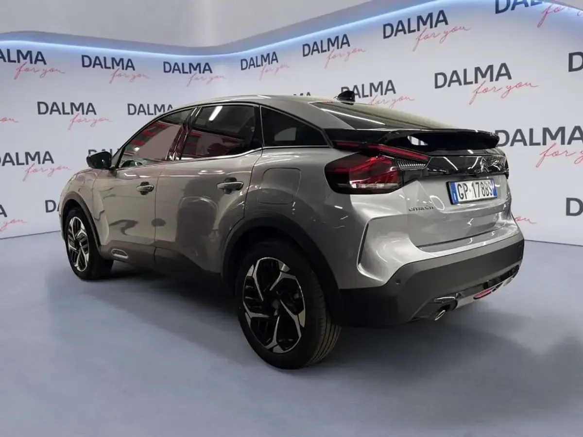 Usata Citroën C4 PureTech 131 CV (96 kW) 2023 Grigio artense SUV