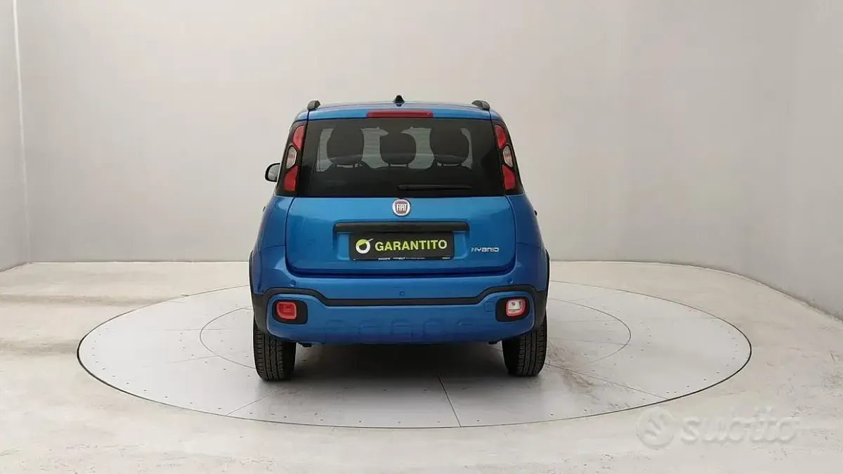 Usata Fiat Panda Cross Cross 69 CV (50 kW) 2024 Blu Utilitaria