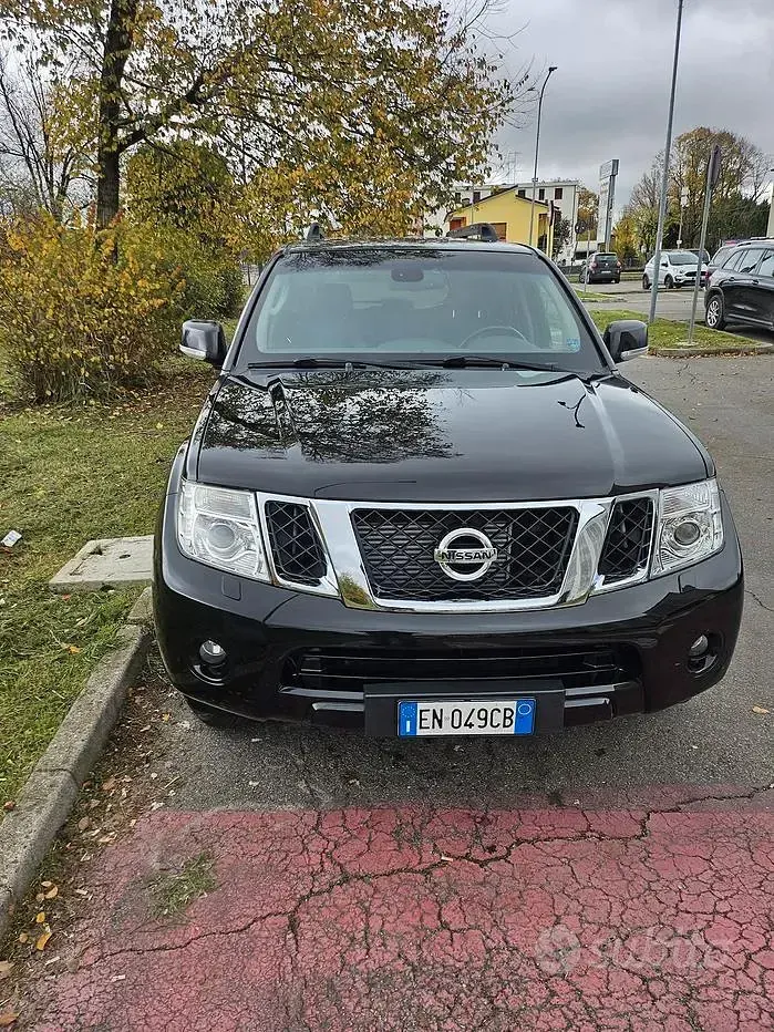 Usata Nissan Pathfinder 190 CV (139 kW) 2012 Nero SUV
