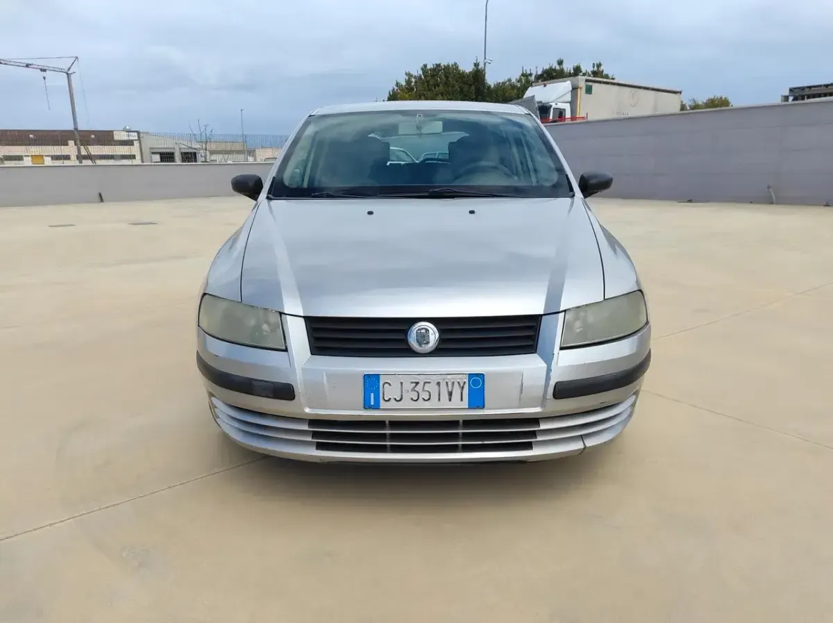 Usata Fiat Stilo 116 CV (85 kW) 2003 Argento Berlina
