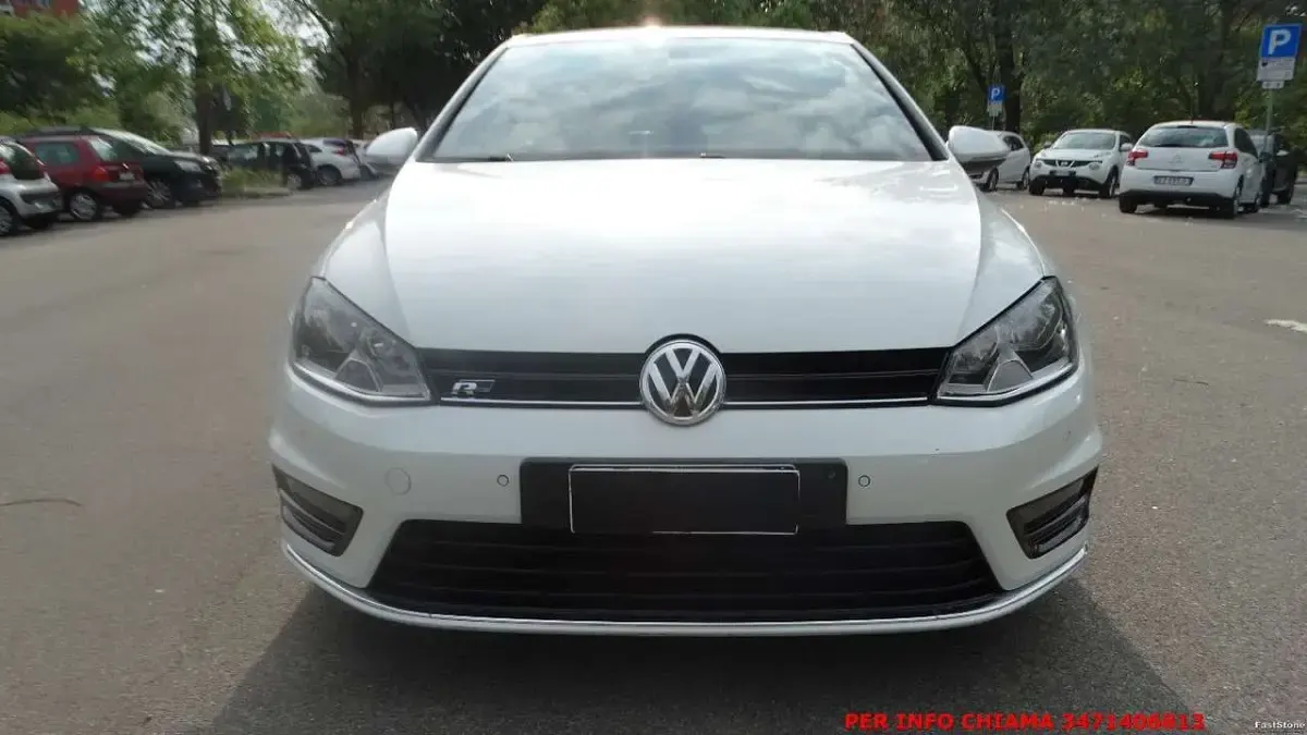 Second-hand VW Golf VII Edition 125 CP (91 kW) 2016 Alb Berlinǎ