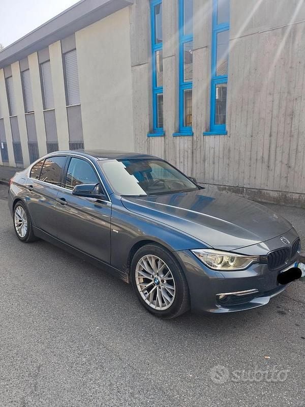 Usata BMW 320 184 CV (135 kW) 2017 Grigio Berlina